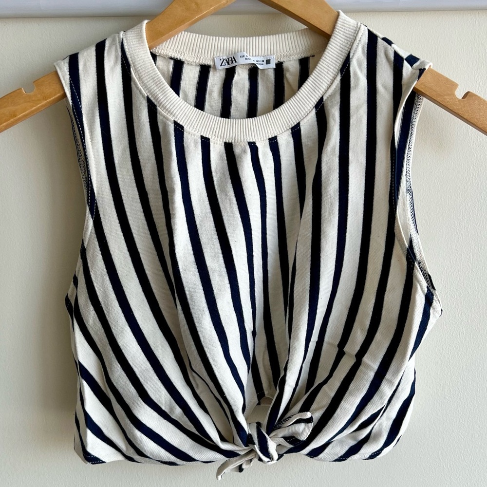 ZARA | Navy/Off-White Striped Cropped Tank Top